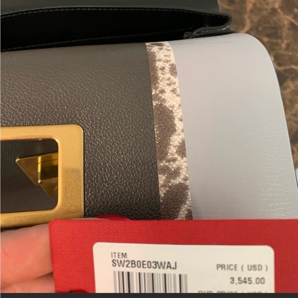 NWT Valentino Garavani Shoulder Bag - Picture 7 of 14